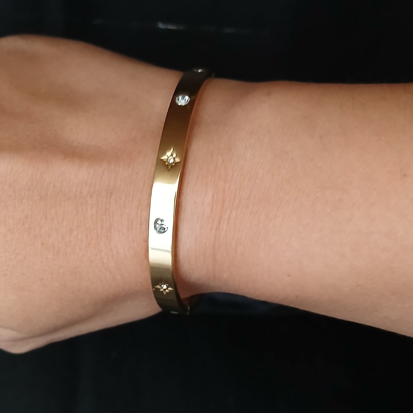 ✨ Bracelet en acier inoxydable & brillants ✨