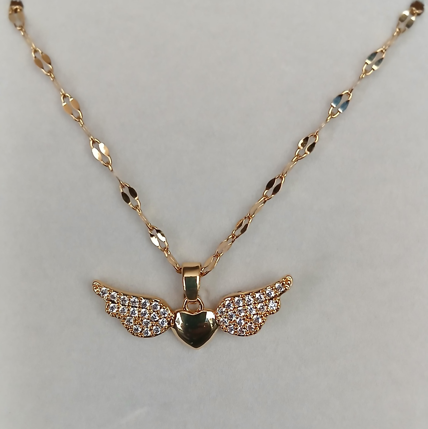 💖 Collier pendentif cœur avec ailes 💖
