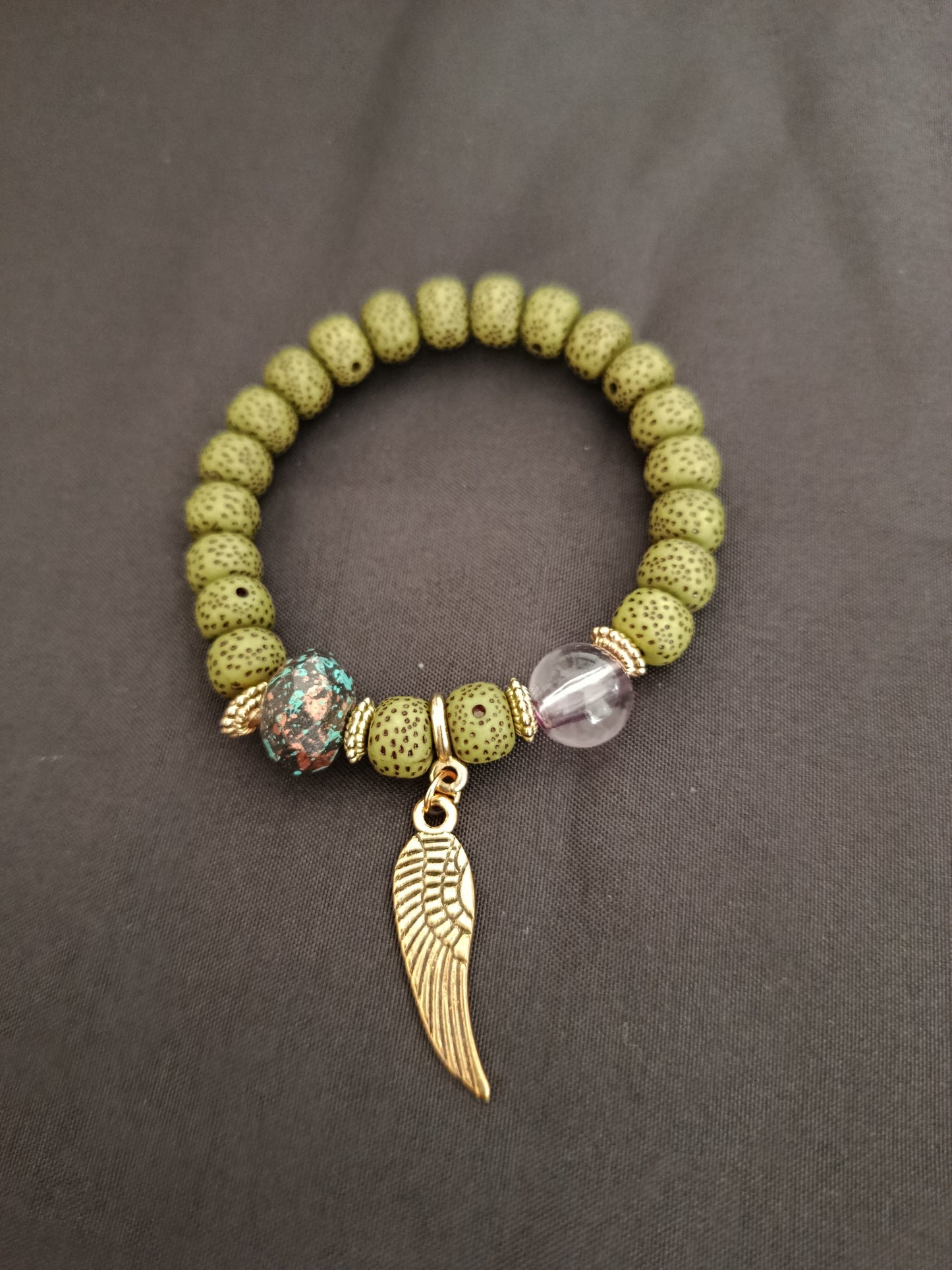 Bracelet fantaisie aile d'ange vert