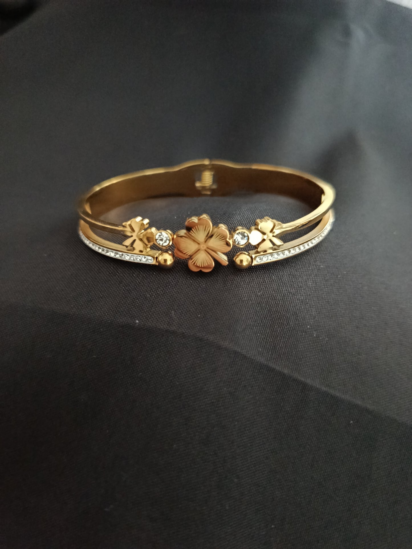 Bracelet trèfle 1