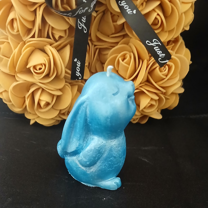 🐰✨ Bougie Parfumée Sculpturale – Lapin ✨🐰