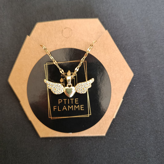 💖 Collier pendentif cœur avec ailes 💖