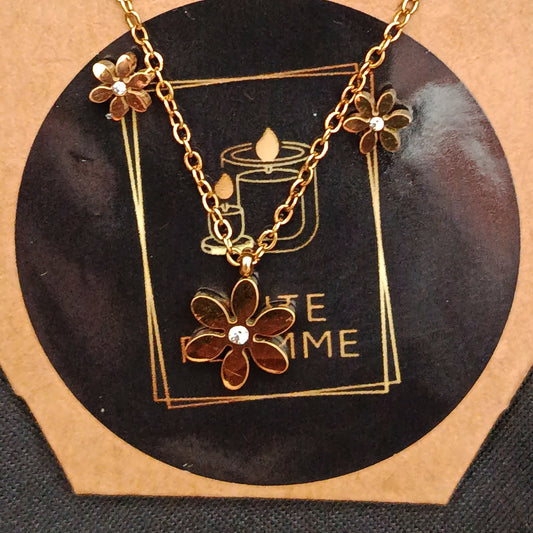 🌸 Parure collier et boucles d’oreilles fleur 🌸